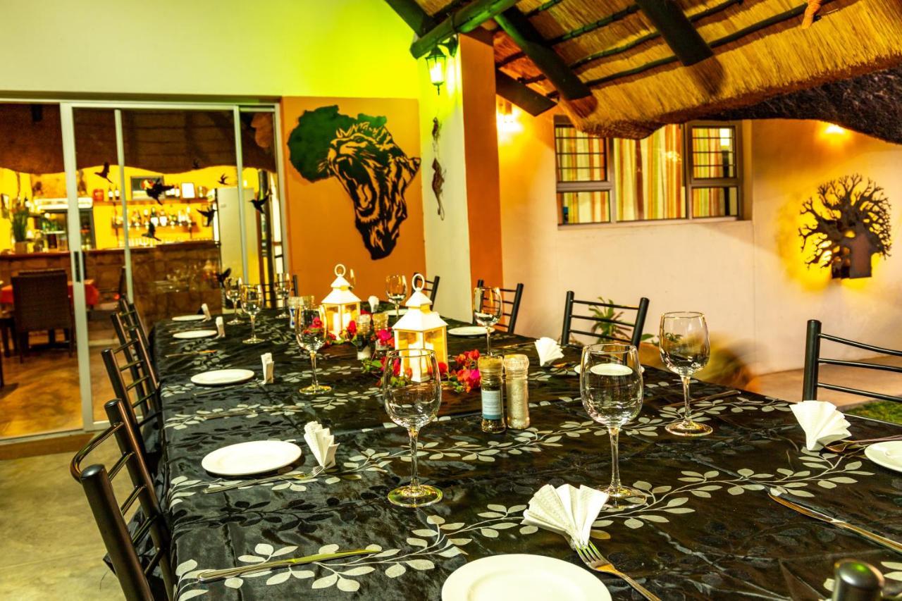 Lion's Den Guesthouse Otjiwarongo Extérieur photo